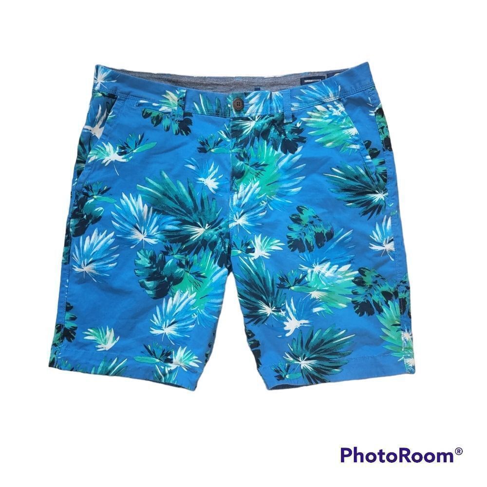 Superdry Men's "My Wave" Hawaiian Print Shorts. Size 36.